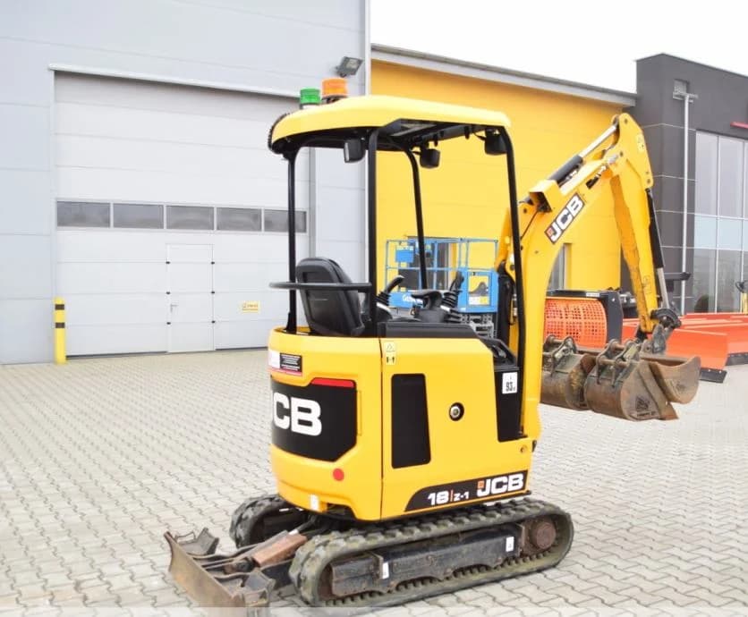 Pelle compacte JCB 18Z-1 (2020) – 1,7 t – Très bon état