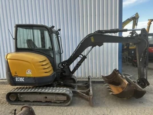 VOLVO EC35 C + 3 GODETS – Mini Pelle 3,6T