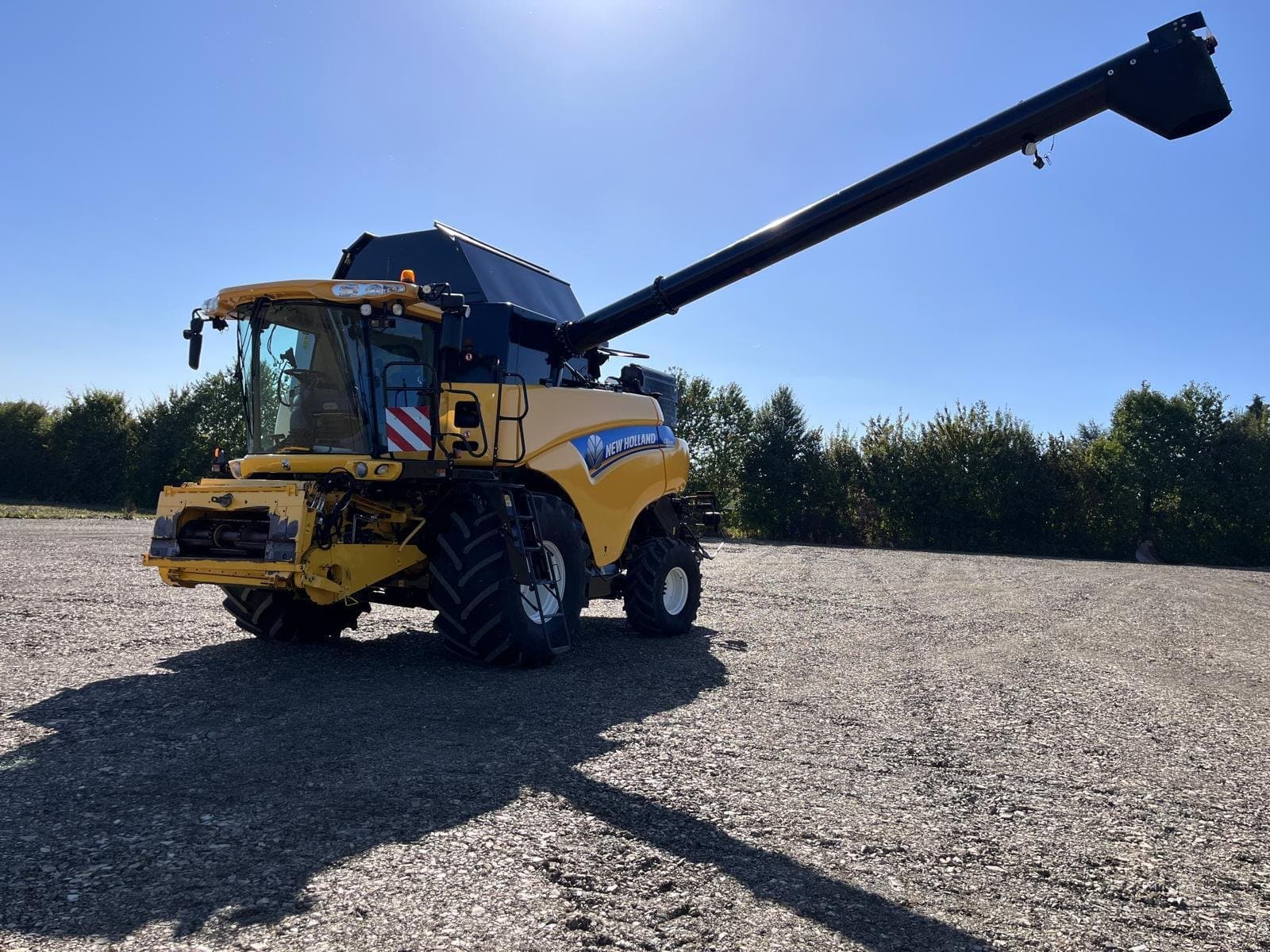 NEW HOLLAND CR 9080 ELEVATION