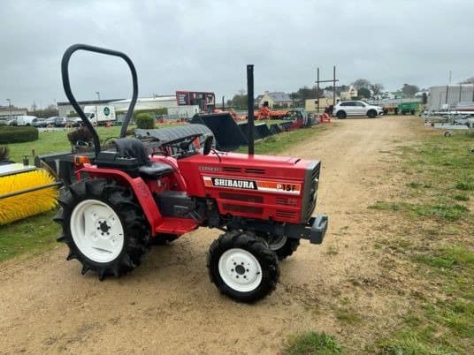 Micro-tracteur Shibaura P15 – 15 CV – 4RM – Reconditionné