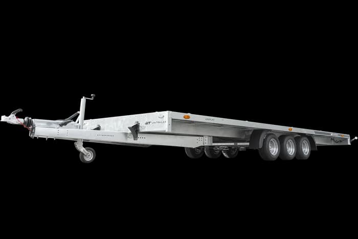 Dépanneuse UNITRAILER UNIPLAT 600/3 S – 3 essieux, 600×215 cm, 3500 kg