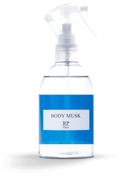 Body Musk - Spray Textile Parfumé Signature, Fragrance Envoûtante, 250ml, Fabriqué en France