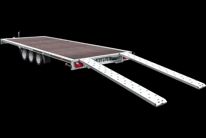 Dépanneuse UNITRAILER UNIPLAT 600/3 S à trois essieux 600×215 3500 KG