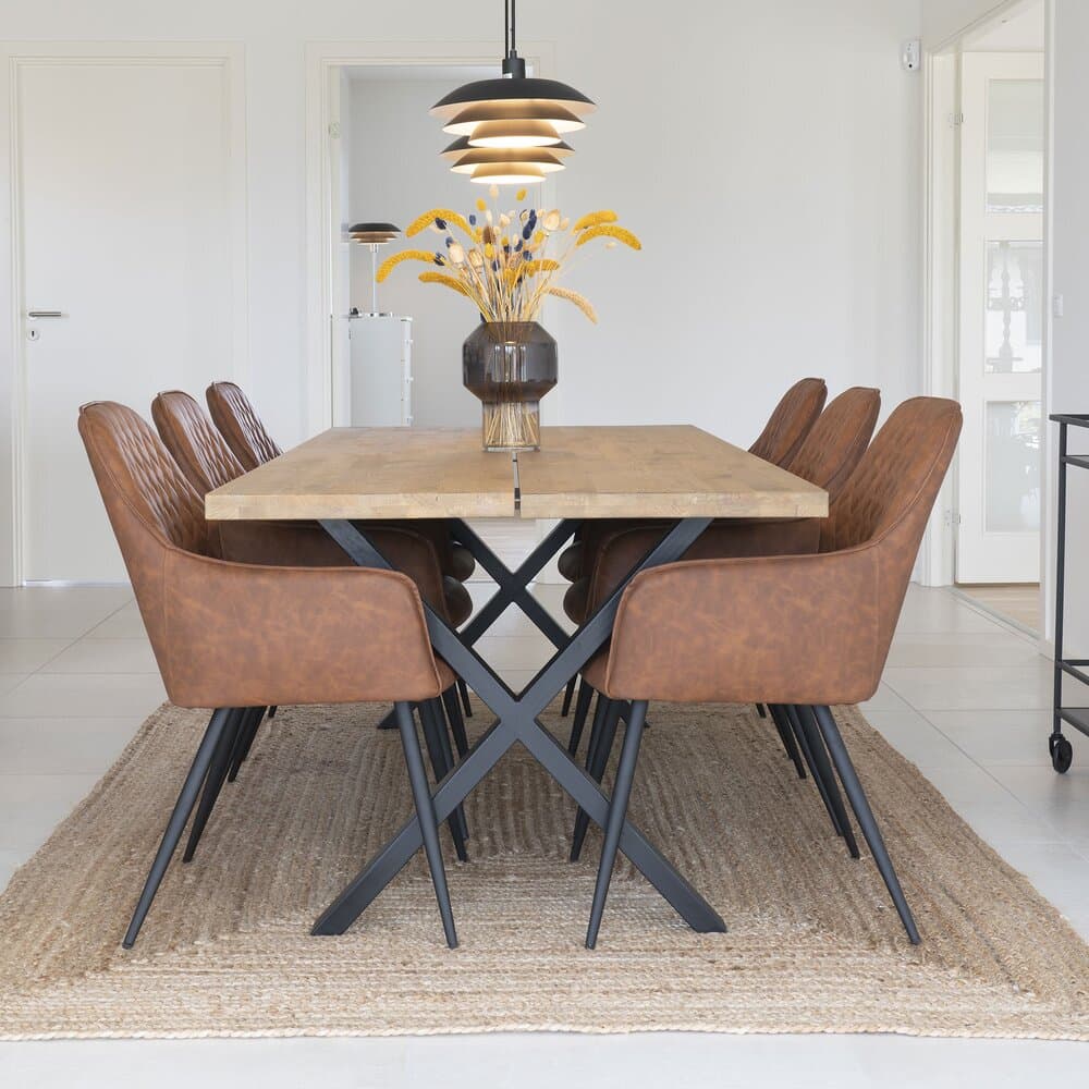 Ensemble table repas 200 cm naturel et 6 fauteuils en PU marron - NYLA