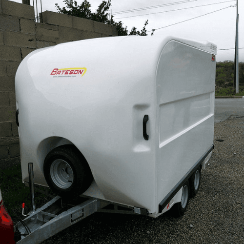 Reboque furgão bateson 750 kgs 2 eixos