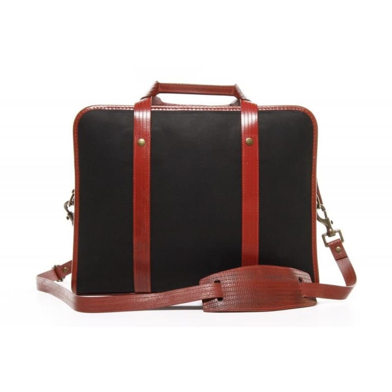 Mallette caoutchouc et lance à incendie ELVIS & KRESSE