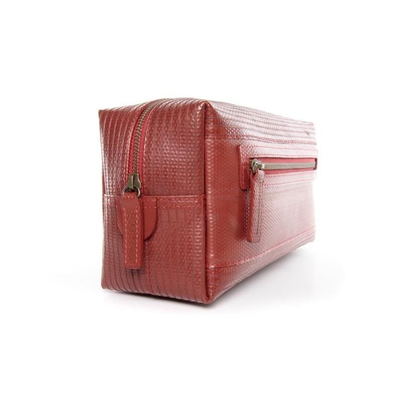 Trousse de toilette lance à incendie recyclée, grand modèle - Elvis & Kresse