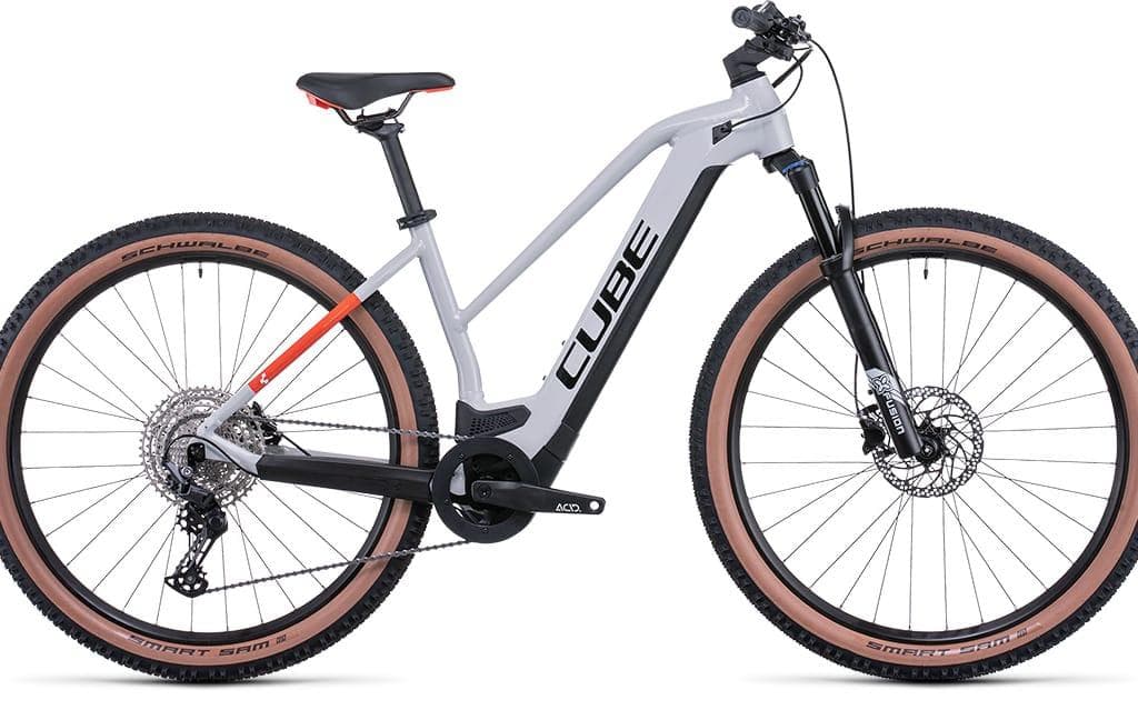 Cube Reaction Hybrid 625 Pro - VTT Électrique Fourche Air - Bleu - M