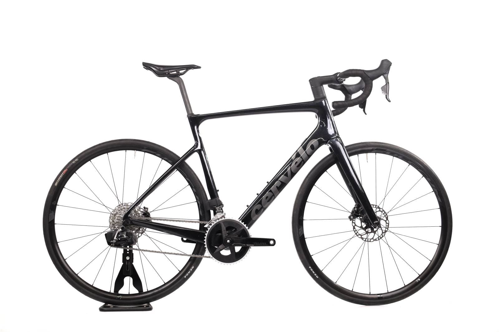 Cervélo Caledonia 2024 - L