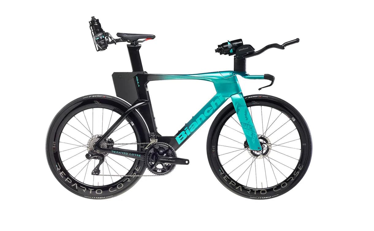 Bianchi Aquila RC 2026 - Sram Force eTap AXS 2x12sp - Velomann Plutonium 50 - S