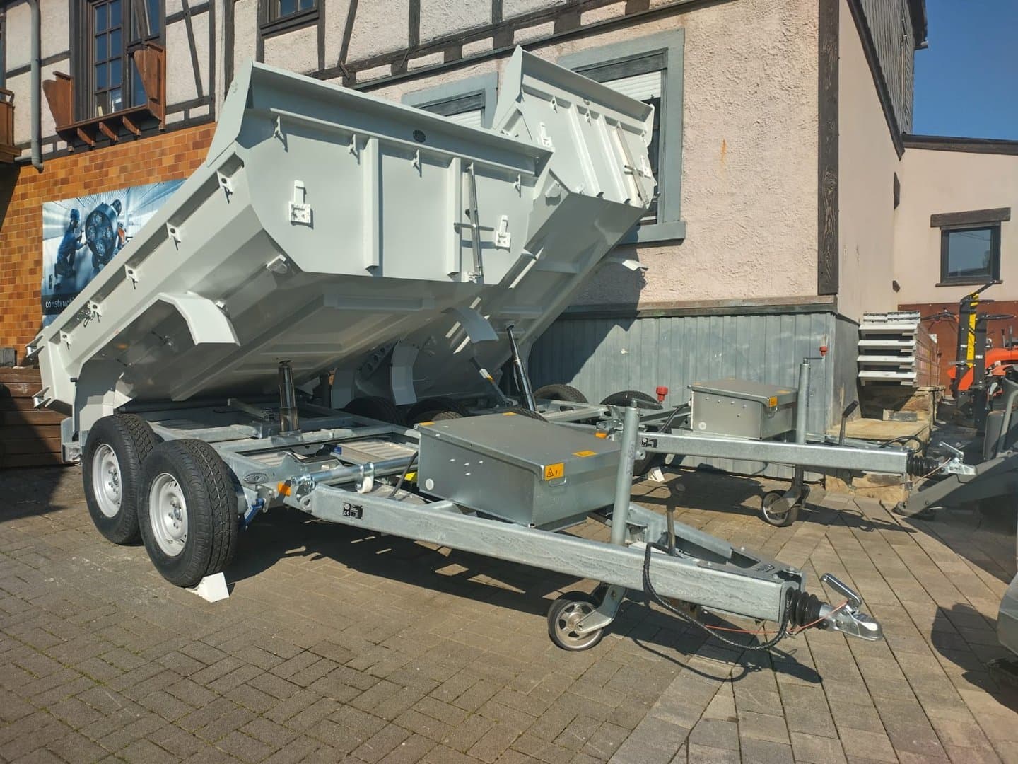 Muldy® 3500 Cargo PLUS AUSSTELLUNGSSTÜCK Kipp-Anhänger f. Schüttgut und Geräte (Elektro-Hydraulisch)