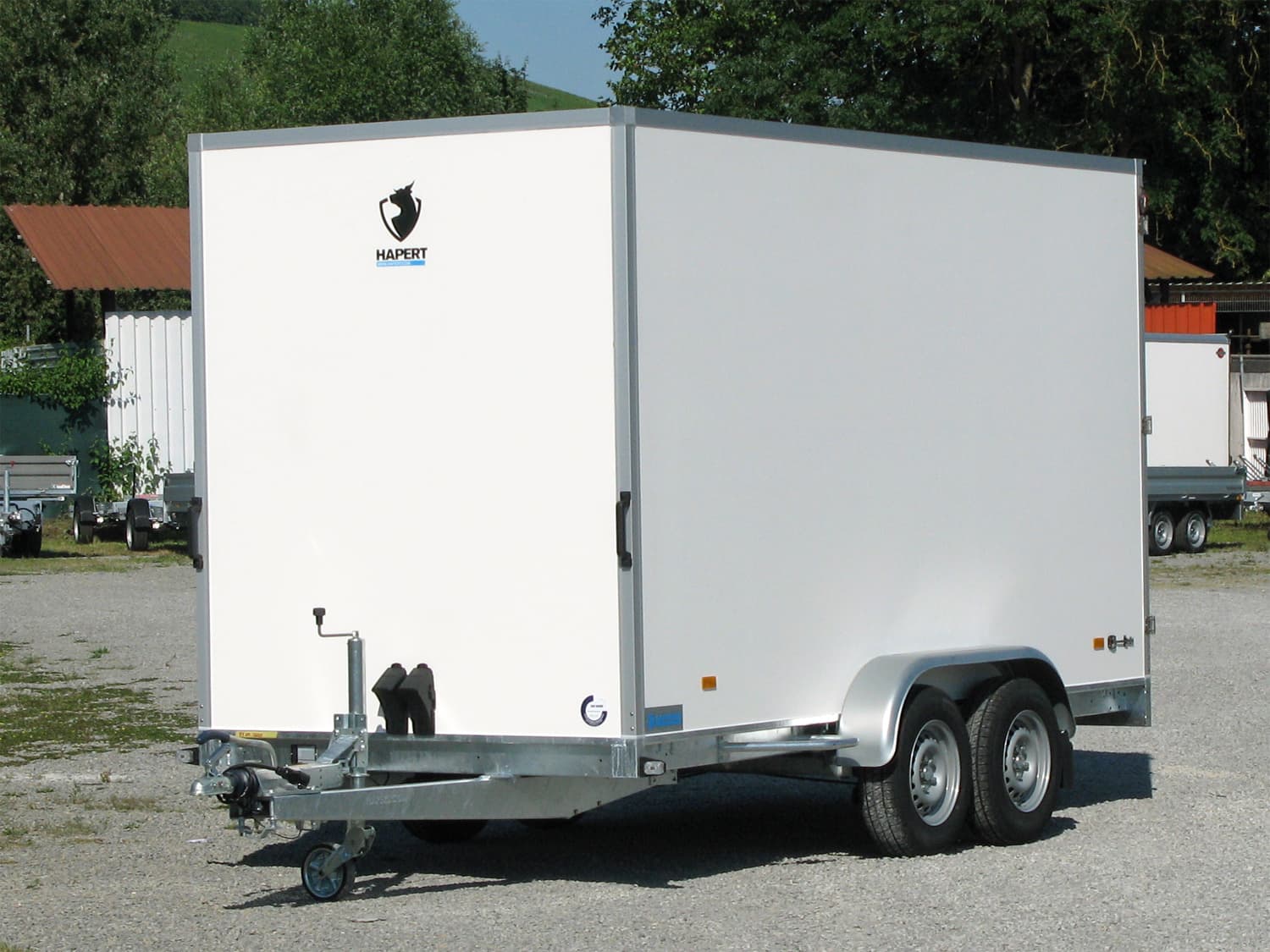 Hapert Sapphire L-2 – 3500 Tieflader-Koffer | 2 Hecktüren | Robuste Konstruktion