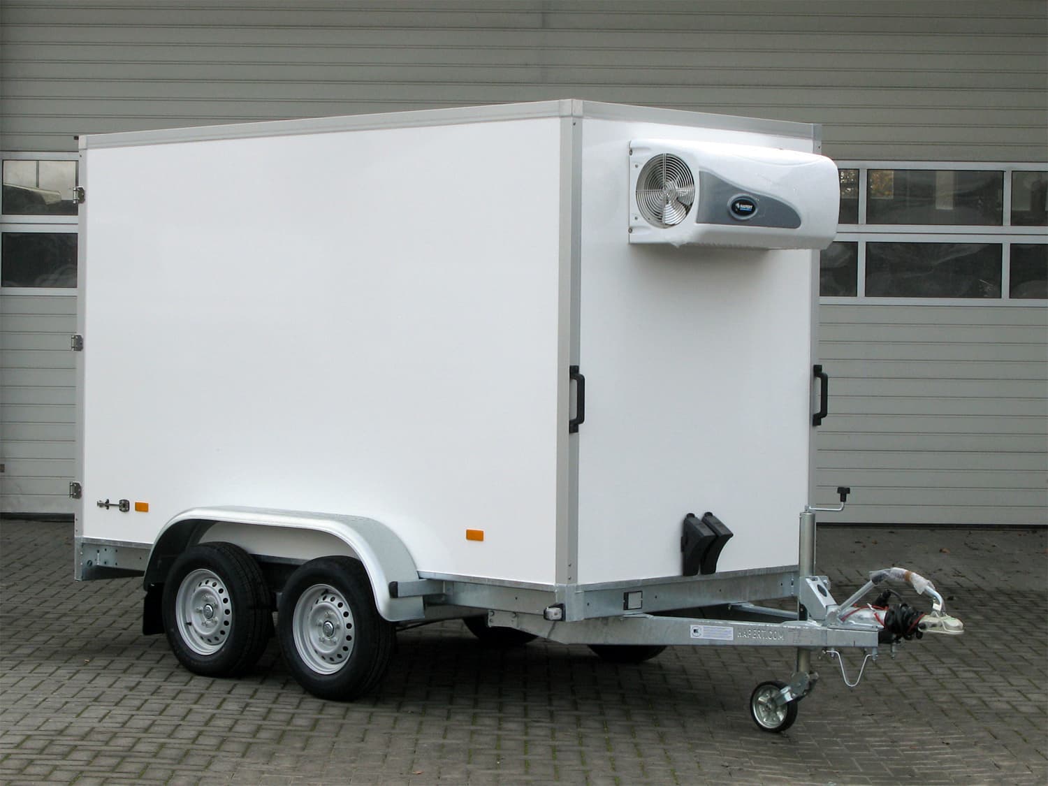 Hapert Sapphire L-2 – 2000 Tieflader-Kühlkoffer mit leistungsstarker Isolierung
