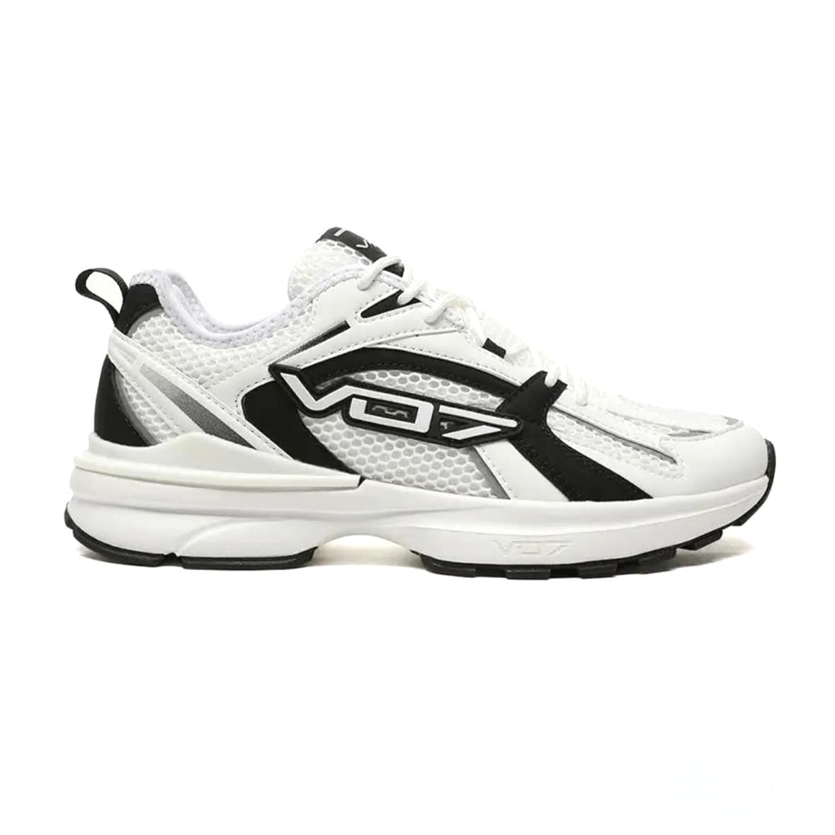 BASKET VO7 KYLIAN BLANC