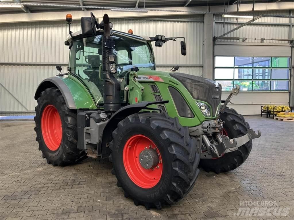 Fendt 716 Vario – Tracteur Agricole Polyvalent Reconditionné