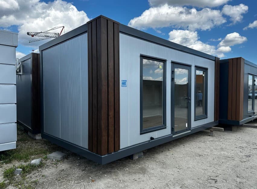 Conteneur commercial/bureau 18 m² – Pavillon ouvert 3×6 m, modulable
