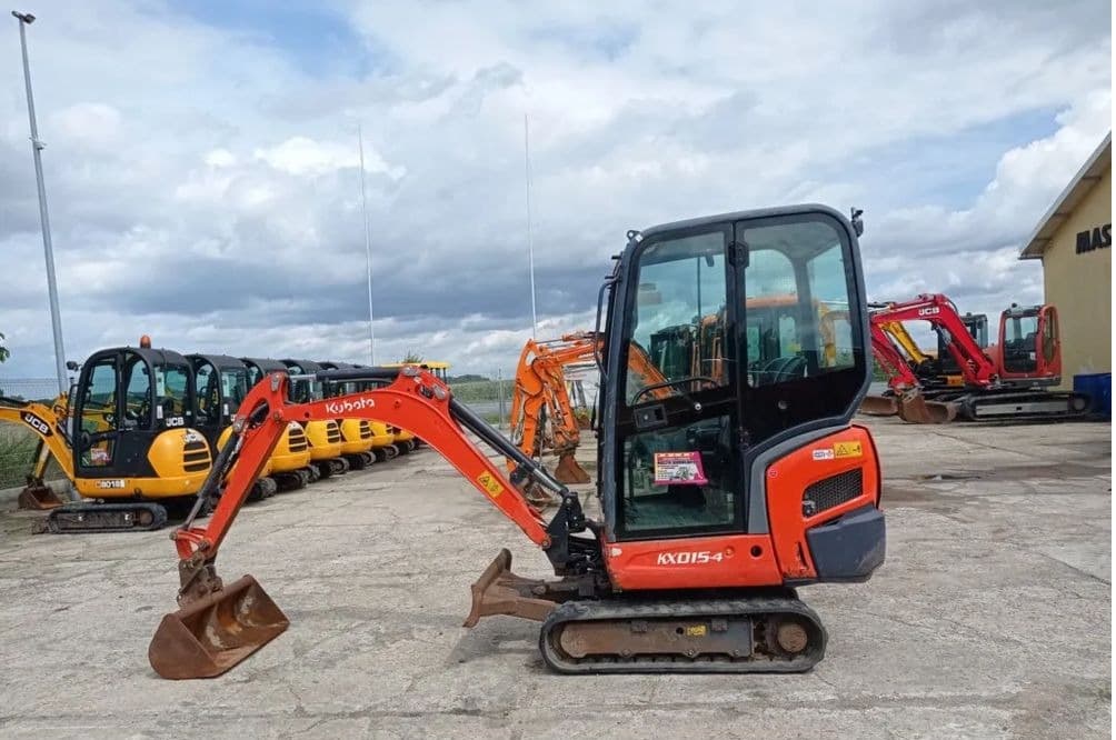 Kubota KX015-4 + 3 Schaufeln