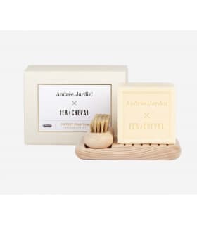 Coffret Savon, Brosse Ă Ongles et Porte-Savon