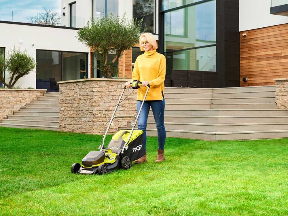 Ryobi Hybrid RY18LMH37A-250 - Akku Rasenmäher - 2x18V/5Ah - 37 cm Schnittbreite