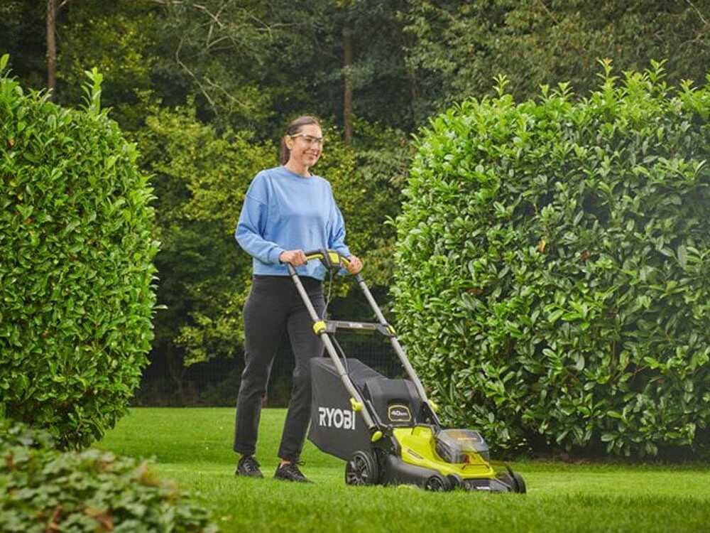 Ryobi RY18LMX40C-150 Akku Rasenmäher - Schnittbreite 40 cm - 18V/5Ah