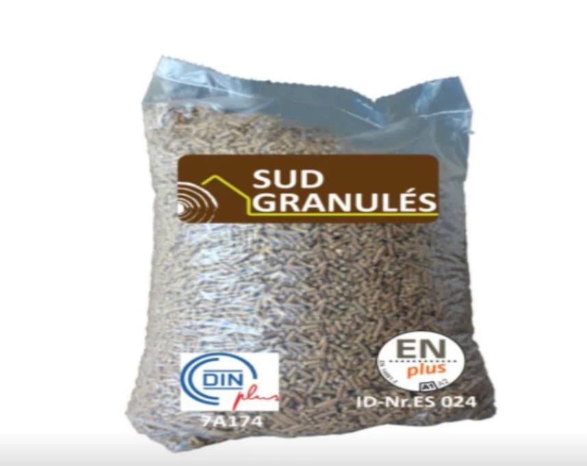 Palet de pellets DIN+ Sud’ Granulés en sacos de 15 kg para calefacción