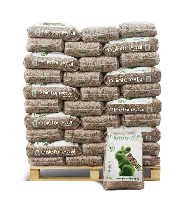 2 palets de pellets Bioforestal ENplus A1 en sacos de 15 kg para calefacción