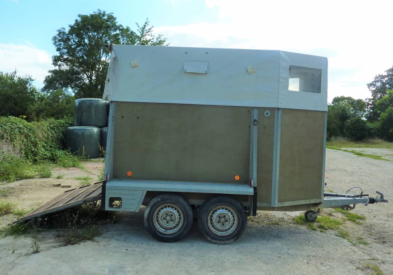 Van WESTFALIA 2 places