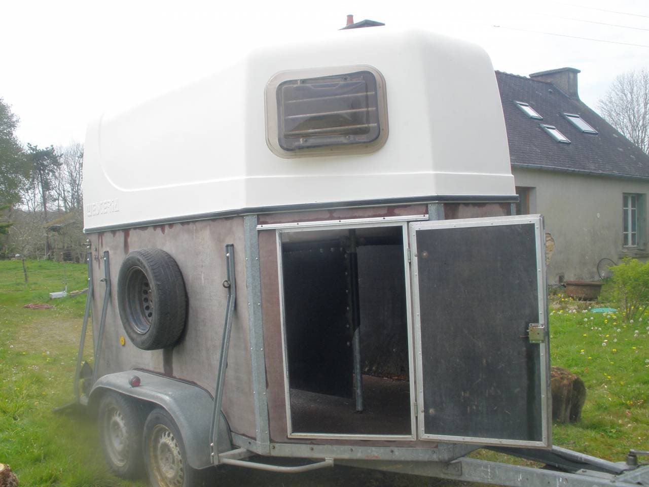 Van 2 places