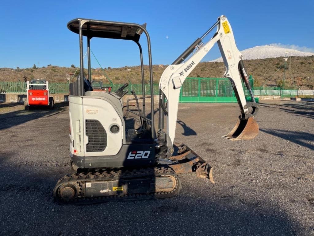 BOBCAT E20
