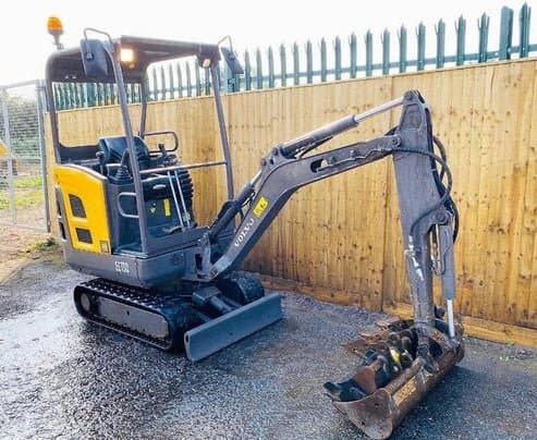 VOLVO EC15 C