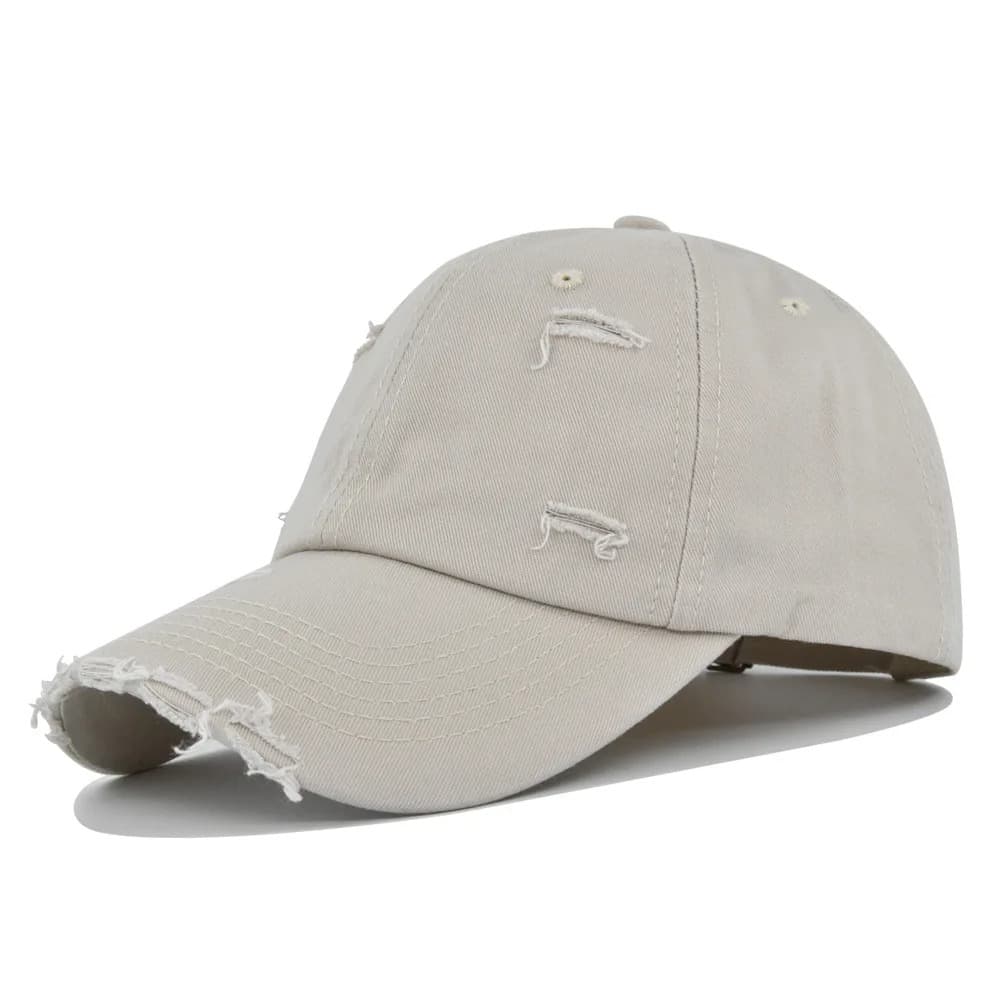 Casquette Baseball Grise Effet Trouée