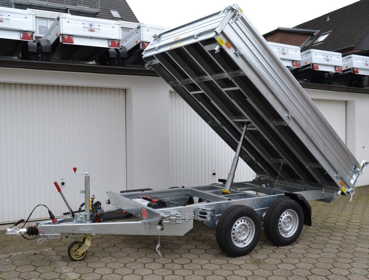 PKW AnhÀnger Fabrikat Böckmann Typ DK-ST 3218-35 P