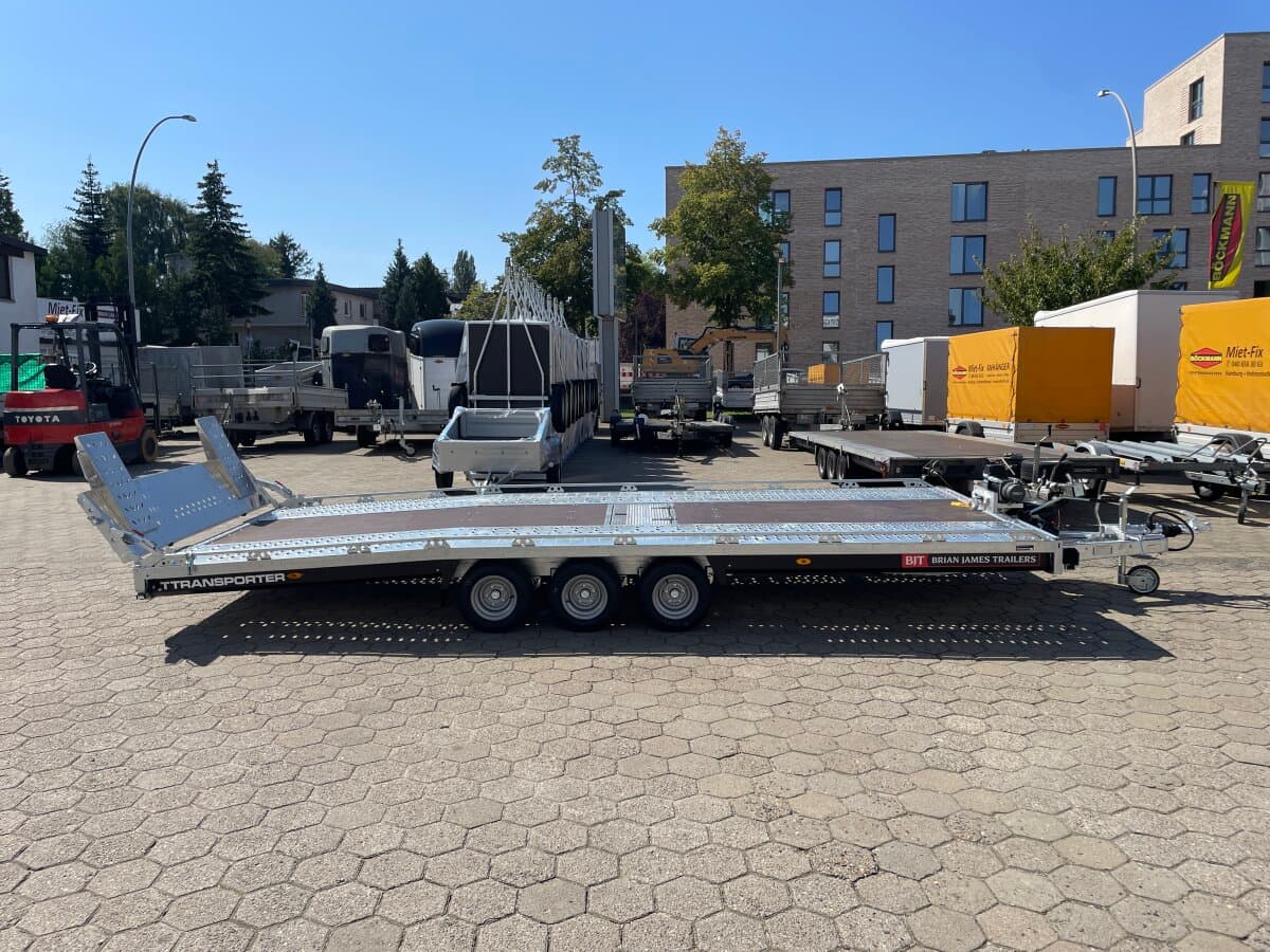 PKW Anhänger Fabrikat Brian James Typ: T Transporter - 5,50x2,24 m - 3.500kg 10 Zoll Auffahrklappe