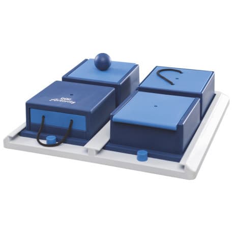 Jouet d’Intelligence Trixie Poker Box en Plastique Niveau 2 – 31 x 31 cm