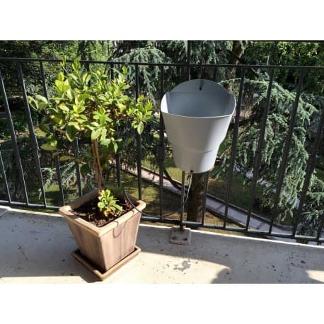 Réservoir d’Eau Gris Iriso pour Goutte-à-Goutte Contenance 12L