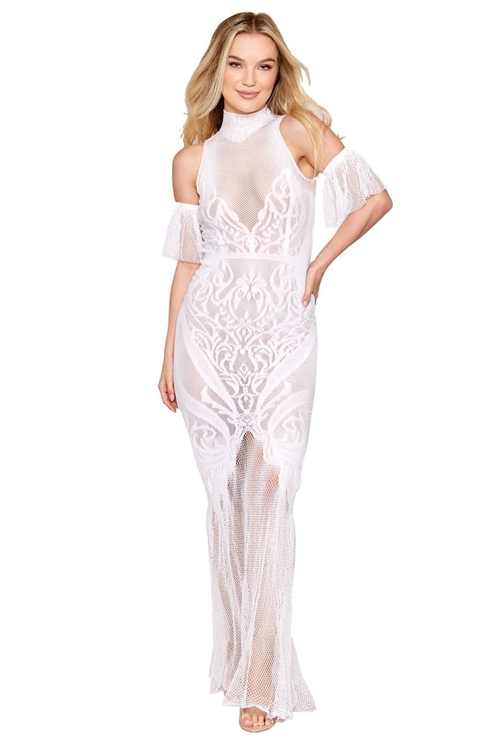 Robe en résille et dentelle blanche