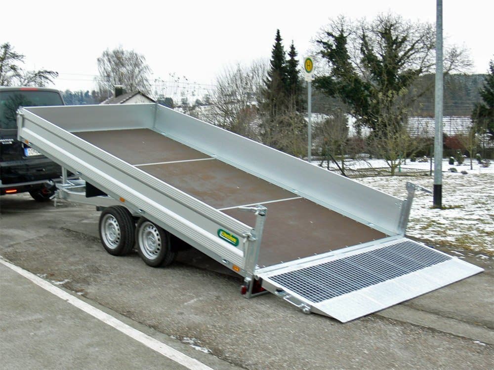 Unsinn-Autotransportanhänger UM 4220-35-13
