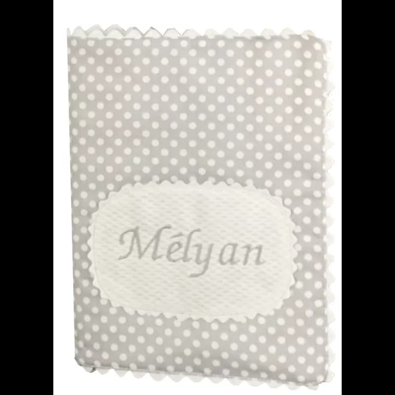 Protège carnet de santé personnalisé c comme cadeau gris