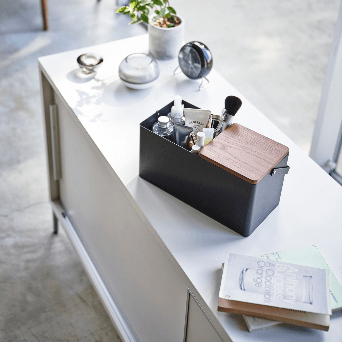 Boîte à maquillage L31 cm - TOWER - Calicosy