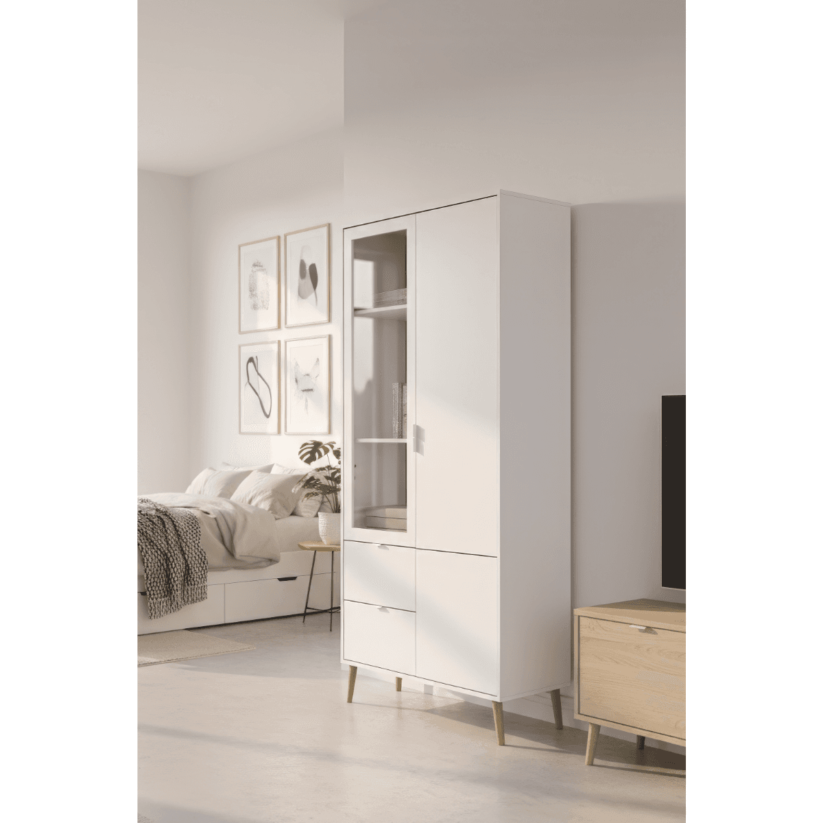 Vitrine 2 portes dont 1 vitrée, 5 étagères, 2 tiroirs décor blanc et chêne H190 cm - KLINT - Calicosy