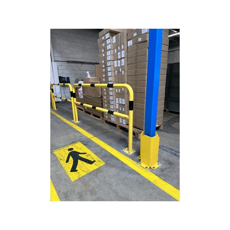 Protection d'angle pieds d'échelles en acier 150x150x400mm 1 pièce(s) protection d'angle pieds d'échelles en acier 150x150x400mm - viso