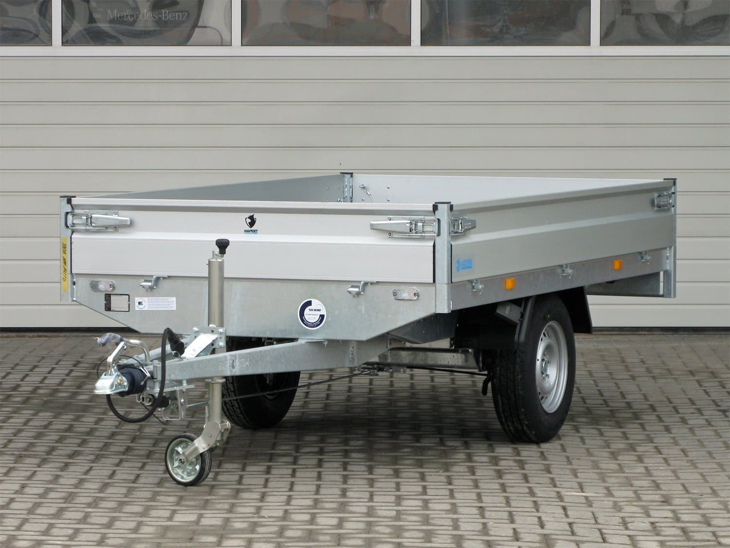 Hapert Azure H-1 1500 Pritschenanhänger, 185R14C