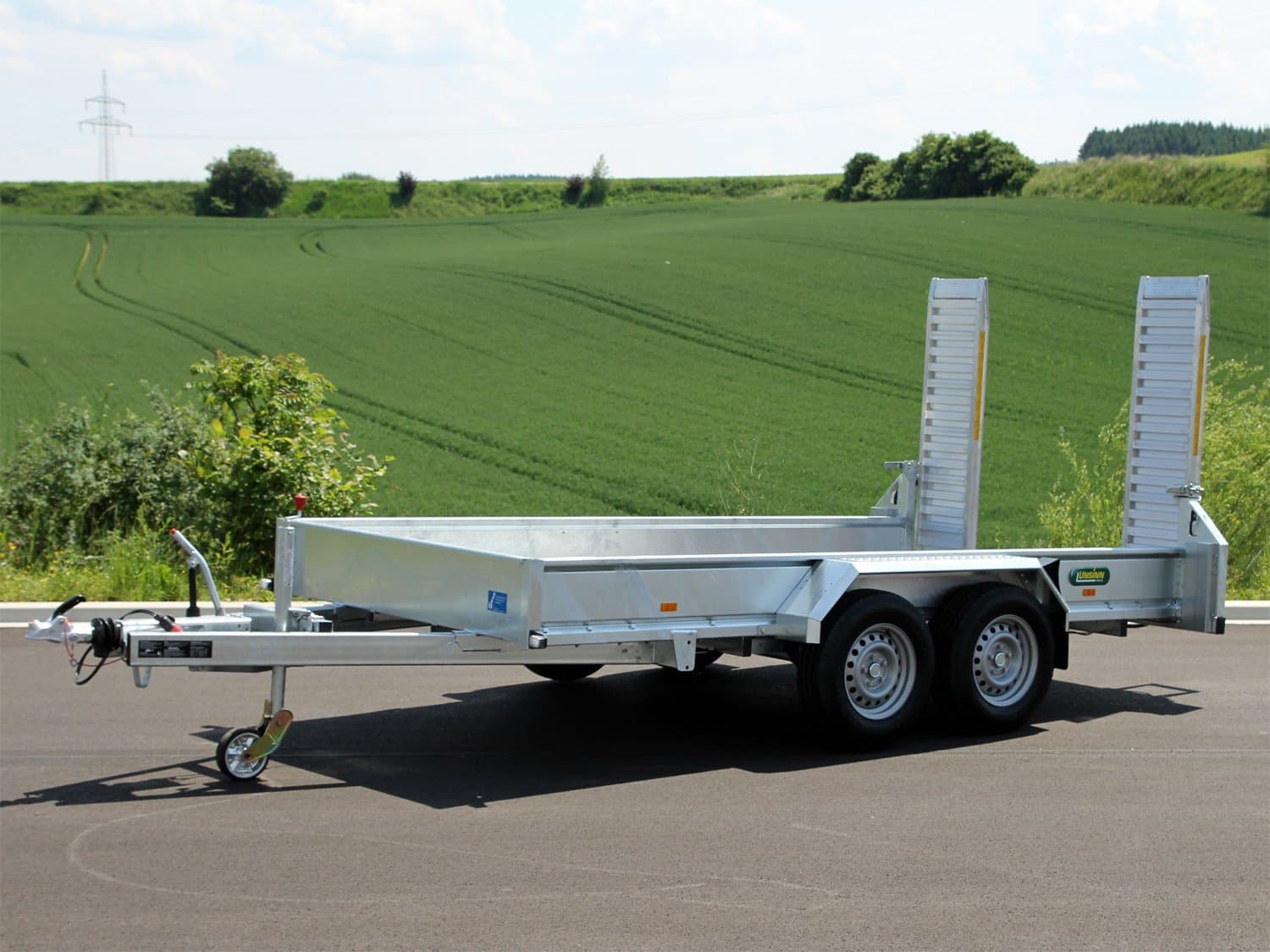 Unsinn-Maschinentransportanhänger UB 3618-35-14 mit klappbaren Rampen