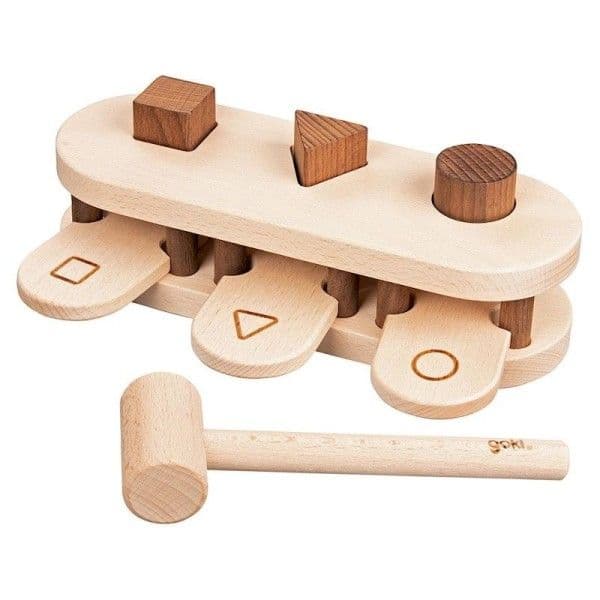 Jouet en bois bébé Banc à marteler Nature Goki® - Jouets 1 an