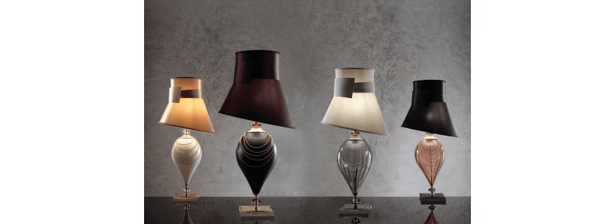 Lampe de Table en Laiton et verre soufflé pour hôtel ou château Design Vichy