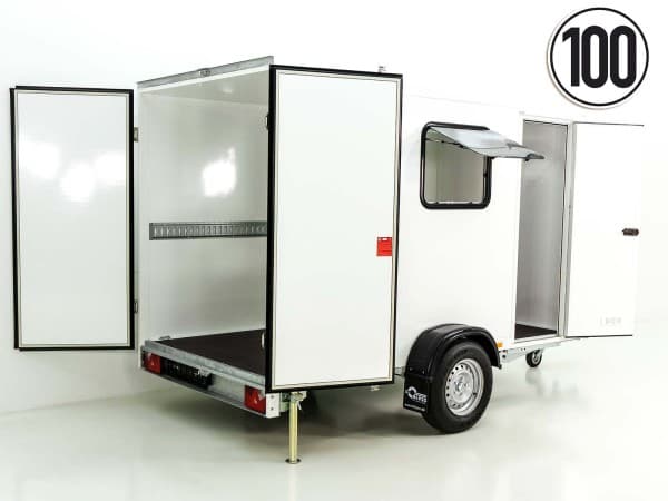 Blyss Premium KofferanhĂ€nger 159x305cm Höhe:180cm 1,3t|TĂŒr|Fenster rechts | PKW AnhĂ€nger