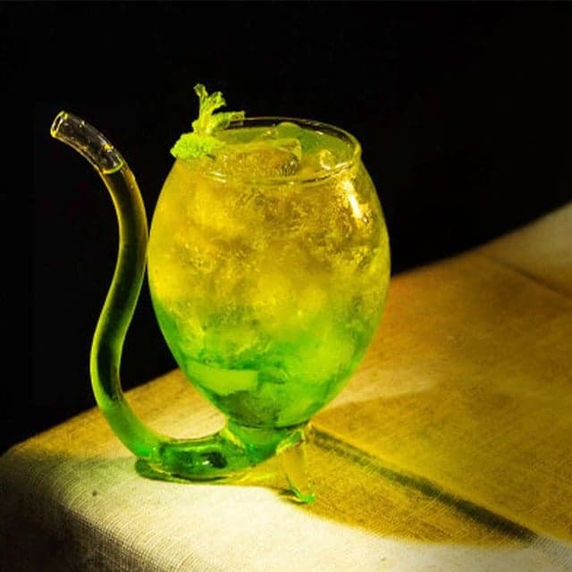 Verre Original Avec Paille