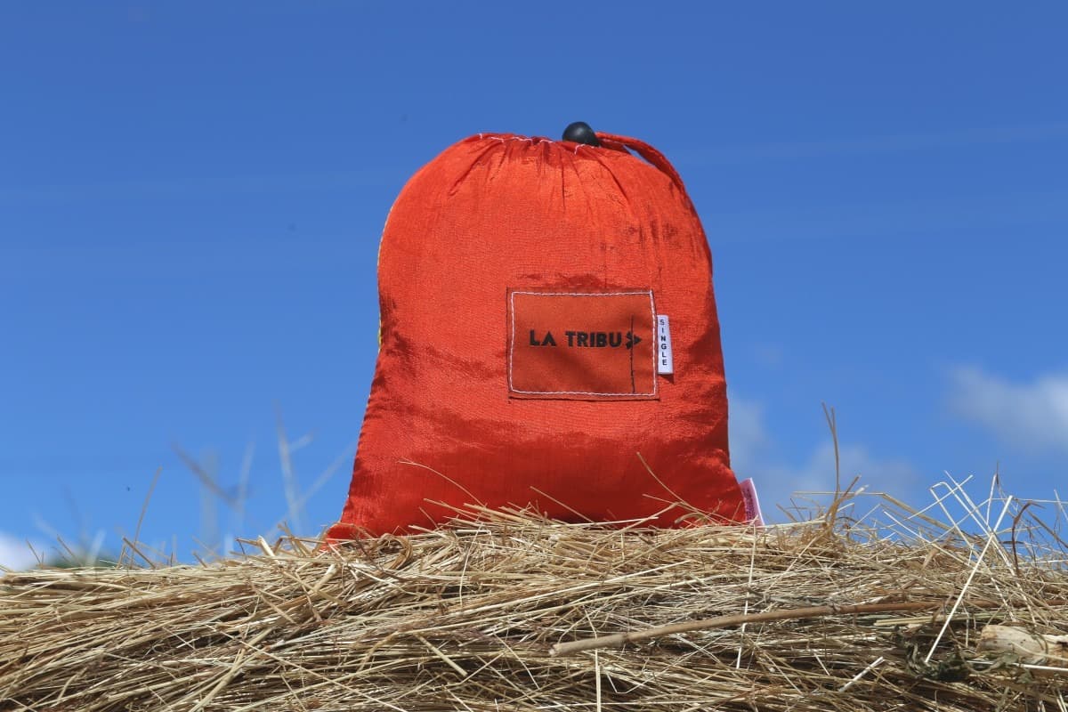 Hamac single en toile de parachute La Tribu (Orange et jaune)