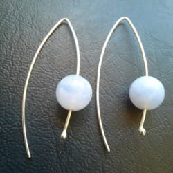 Boucles d'oreilles "Pendantes" semi-précieuse Calcédoine