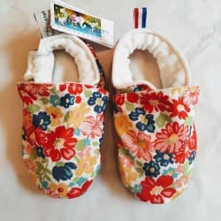 Chaussons "Fleurs" 17-18 (3 à 9 mois)